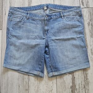 Old Navy NEW Classic Blue Denim Women's Shorts 22 Plus